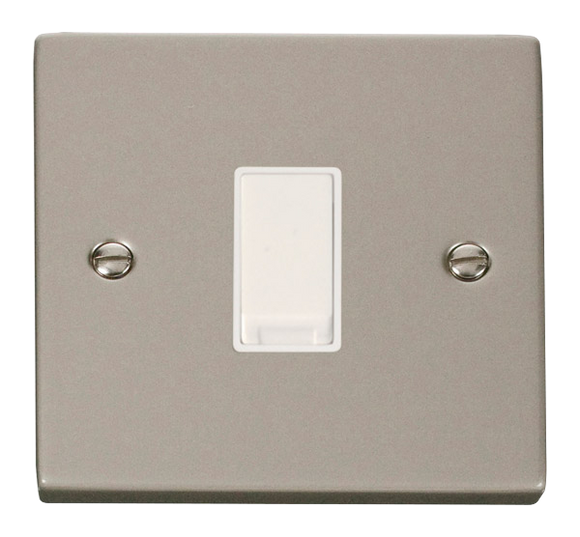 Click® Scolmore Deco® VPPN011WH 10AX 1 Gang 2 Way Plate Switch Pearl Nickel White Insert