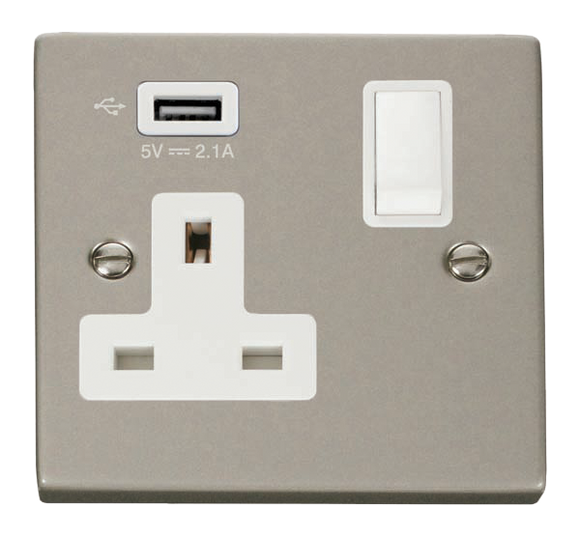 Click® Scolmore Deco® VPPN771UWH 13A 1 Gang Switched Socket With 2.1A USB Outlet (Twin Earth) Pearl Nickel White Insert