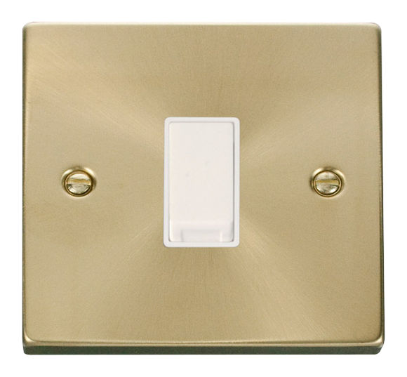 Click® Scolmore Deco® VPSB011WH 10AX 1 Gang 2 Way Plate Switch Satin Brass White Insert