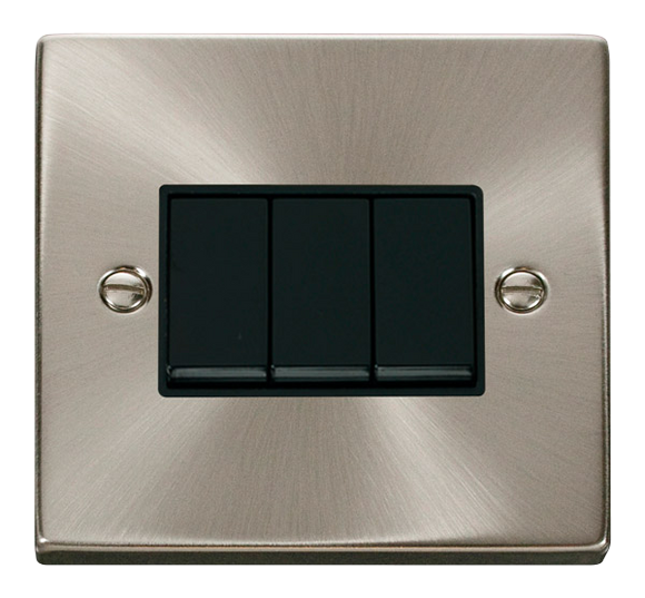 Click® Scolmore Deco® VPSC013BK 10AX 3 Gang 2 Way Plate Switch Satin Chrome Black Insert