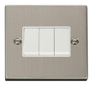 Click® Scolmore Deco® VPSS013WH 10AX 3 Gang 2 Way Plate Switch Stainless Steel White Insert