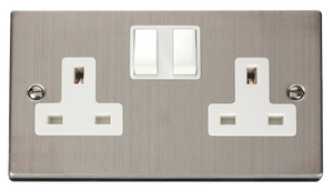 Click® Scolmore Deco® VPSS036WH 13A 2 Gang DP Switched Socket (Twin Earth) Stainless Steel White Insert